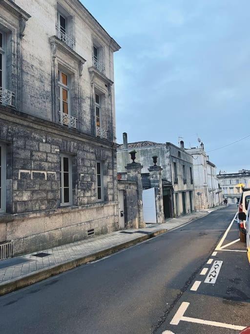 Maison + Parking Prive Au Coeur Angouleme 60M2 Kültér fotó