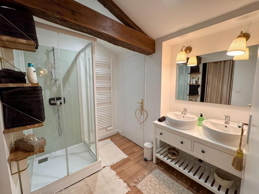 Maison + Parking Prive Au Coeur Angouleme 60M2 Kültér fotó