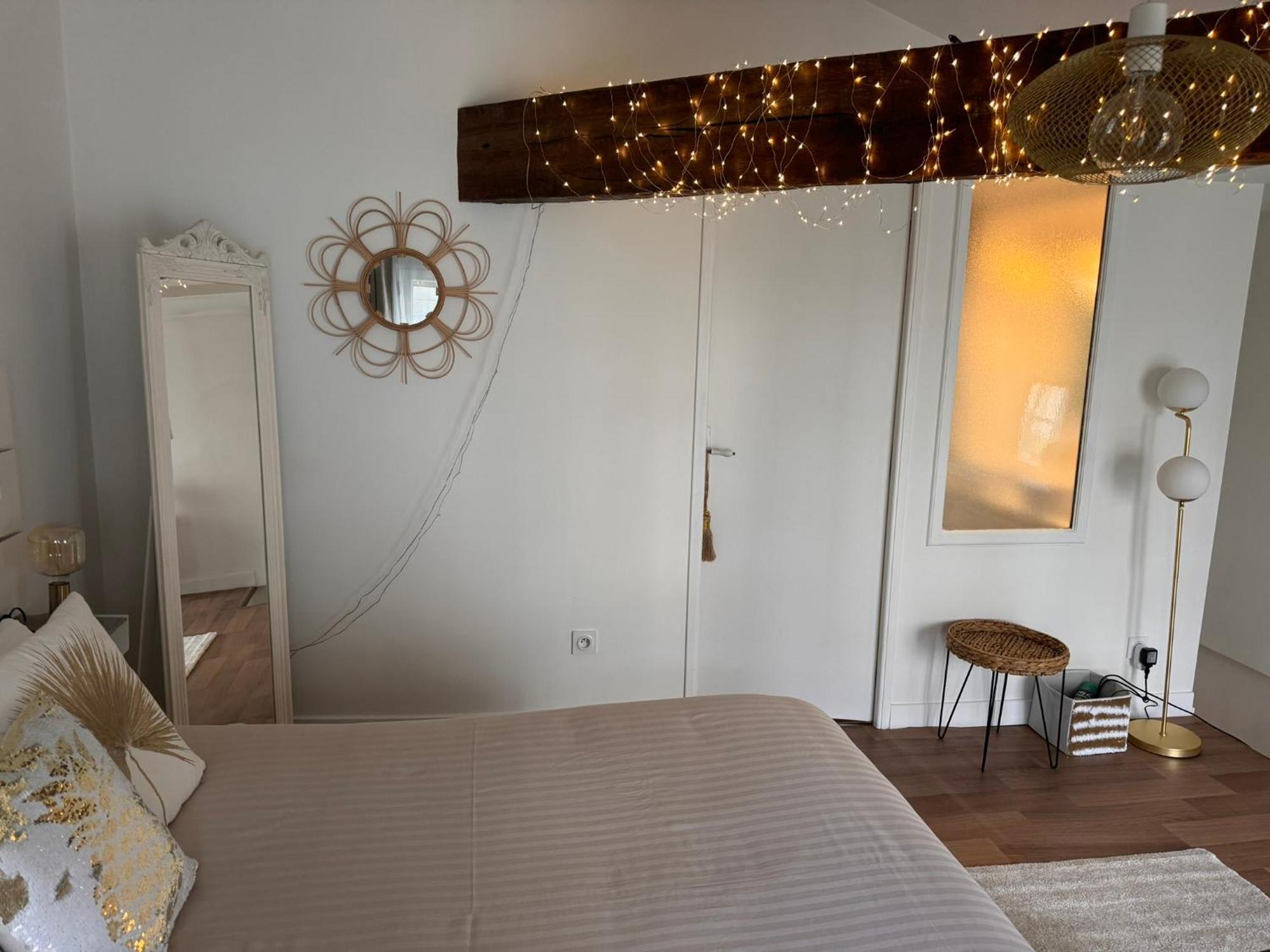 Maison + Parking Prive Au Coeur Angouleme 60M2 Kültér fotó