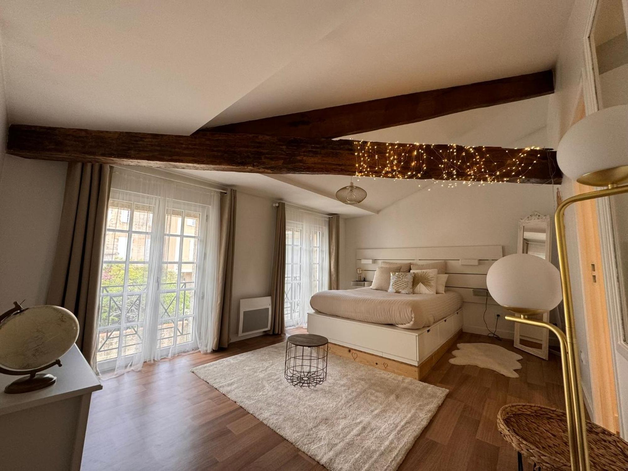 Maison + Parking Prive Au Coeur Angouleme 60M2 Kültér fotó